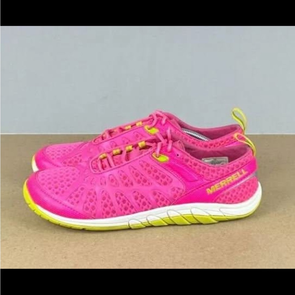 NWT Size 9 Merrell Crush Glove Women's Barefoot Minimalist Mesh Trail Sneaker